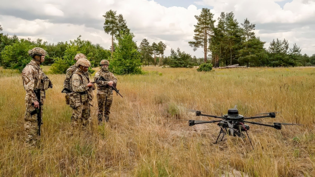 33,000 AI Drone Kits Supercharge Ukraine's Battlefield Edge 33,000 AI Drone Kits Supercharge Ukraine’s Battlefield Edge | ADrones | 1