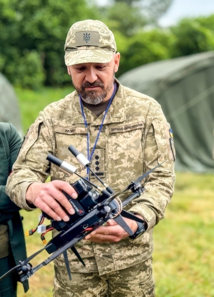 33,000 AI Drone Kits Supercharge Ukraine's Battlefield Edge 33,000 AI Drone Kits Supercharge Ukraine’s Battlefield Edge | ADrones | 4