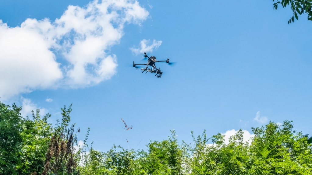 33,000 AI Drone Kits Supercharge Ukraine's Battlefield Edge 33,000 AI Drone Kits Supercharge Ukraine’s Battlefield Edge | ADrones | 6