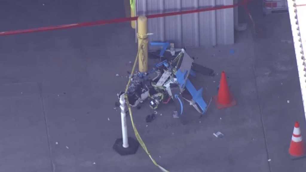 Amazon Resumes Drone Deliveries Days After Tolleson Crane Crash And Fire | ADrones | 1