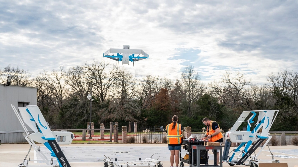 Amazon’s 60-Minute Drone Delivery: Fast, Futuristic | ADrones | 7