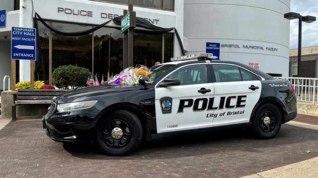 Bristol PD Eyes Drone As First Responder Bristol PD Eyes Drone As First Responder | ADrones | 1