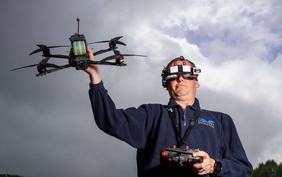 British FPV ‘kamikaze’ Drones Ready—MoD Delays Keep Them Grounded | ADrones | 1