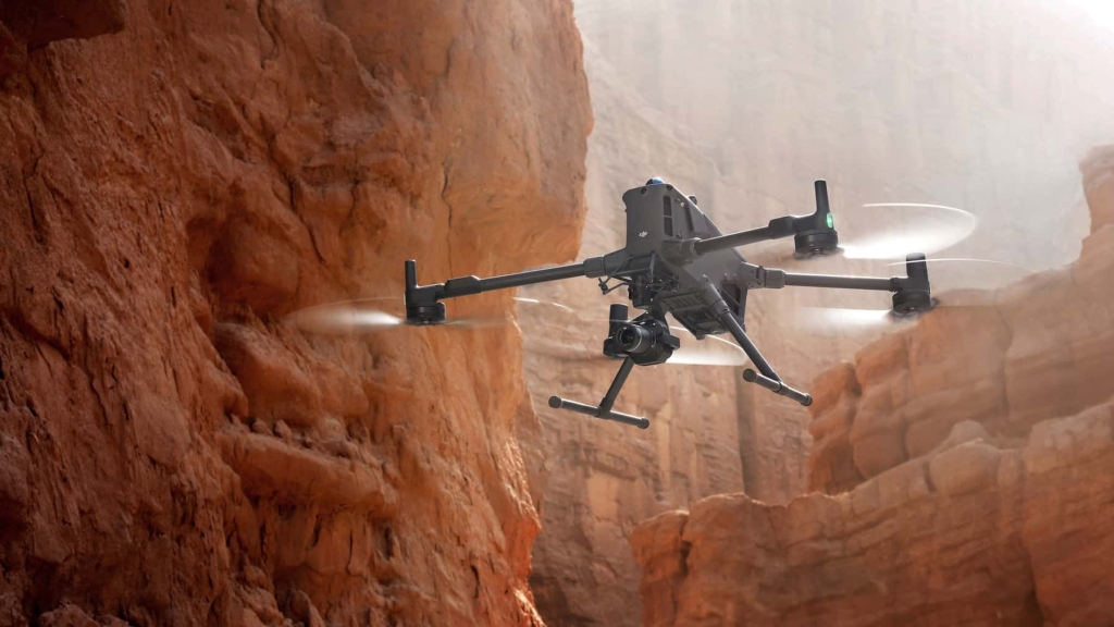 DJI Matrice 400 Redefines Enterprise Drone Performance With Extended Flight And Advanced Sensing DJI Matrice 400 Redefines Enterprise Drone Performance With Extended Flight And Advanced Sensing | ADrones | 17