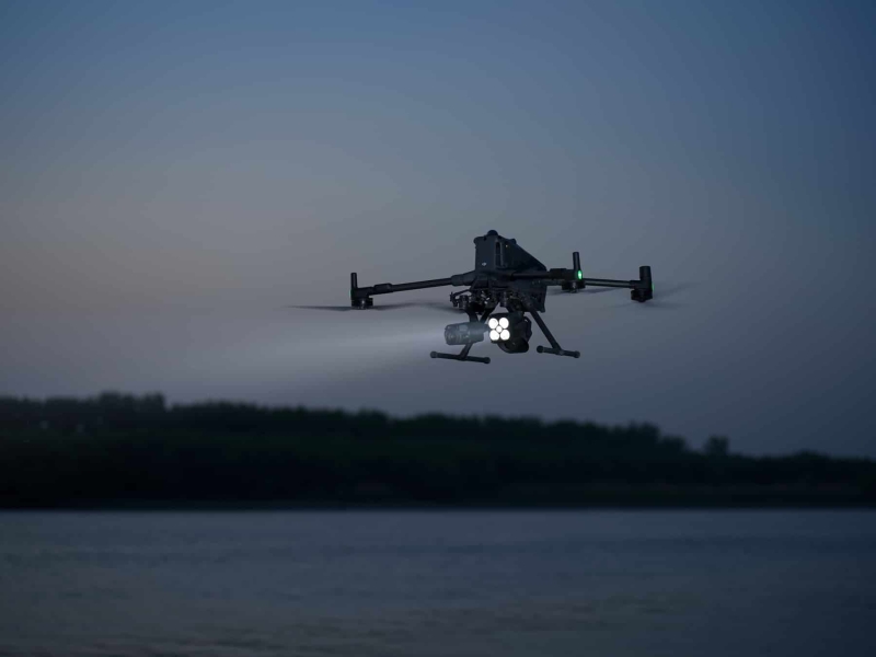 DJI Matrice 400 Redefines Enterprise Drone Performance With Extended Flight And Advanced Sensing DJI Matrice 400 Redefines Enterprise Drone Performance With Extended Flight And Advanced Sensing | ADrones | 10