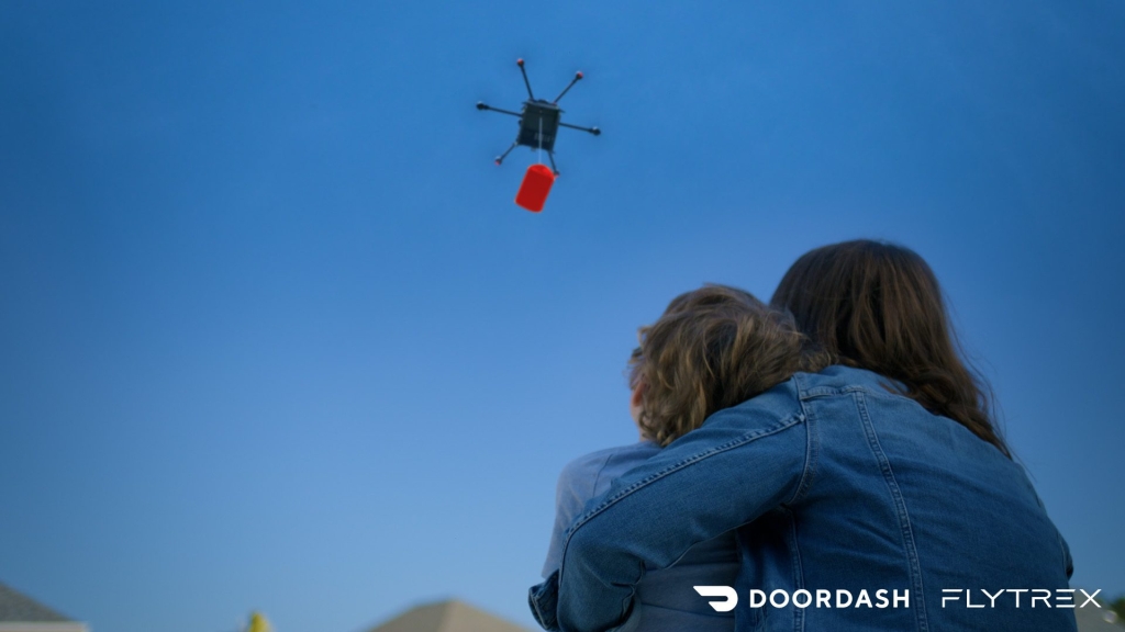 DoorDash and Flytrex Launch Drone Delivery in Dallas-Fort Worth | Agro Drones | 1