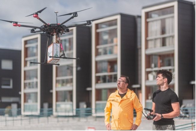 Drone Sightings: Reporting Risks or Overreacting? | ADrones | 1