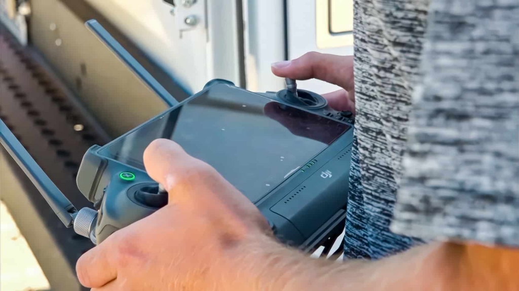 Drones Buzz Utah Skies To Zap Mosquitoes And West Nile Virus Drones Buzz Utah Skies To Zap Mosquitoes And West Nile Virus | ADrones | 4