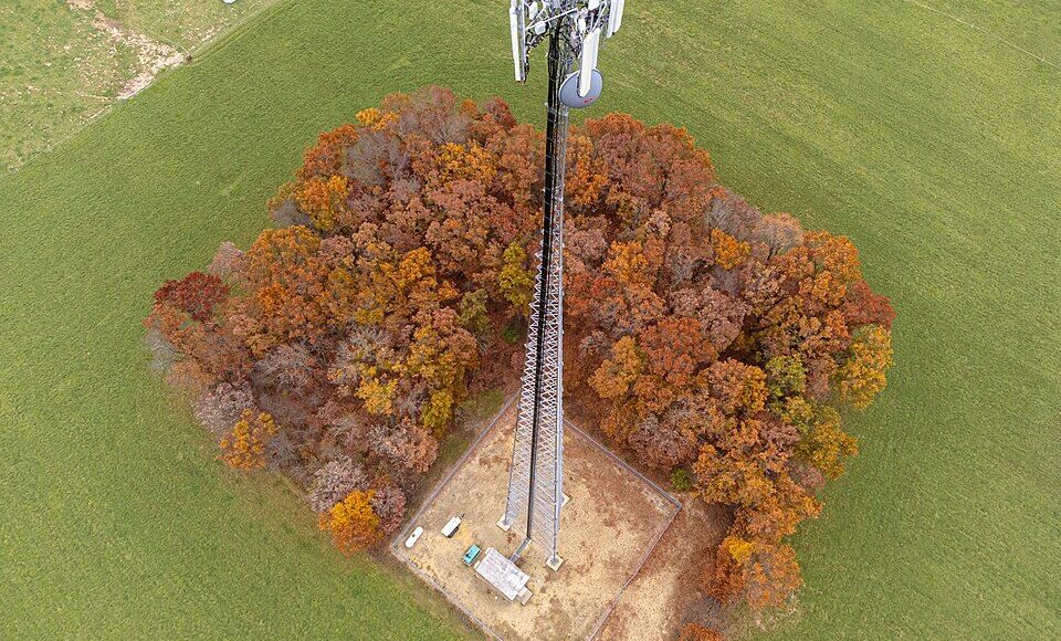FCC Highlights Industry Backing for Opening 800 MHz Spectrum to Drones