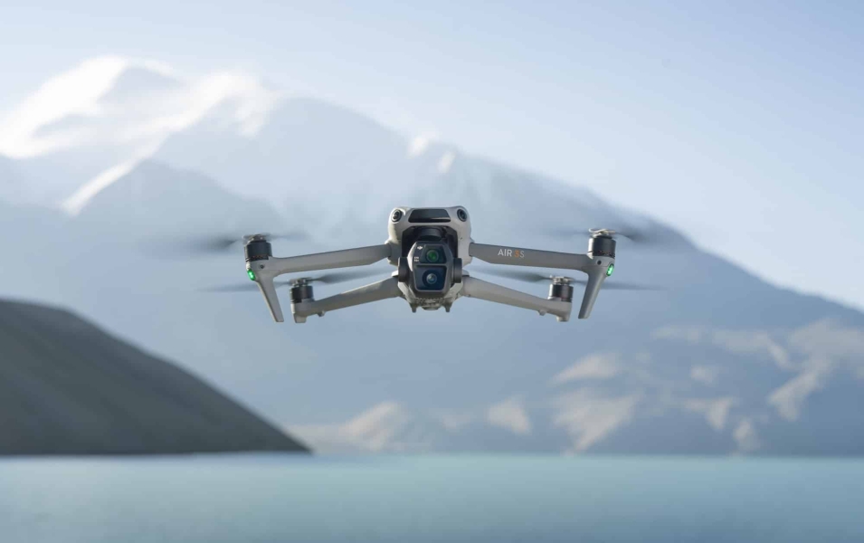 FCC Says DJI Can Keep Importing Air 3S, But Will Customs Let Them Through? FCC Says DJI Can Keep Importing Air 3S, But Will Customs Let Them Through? | ADrones | 1