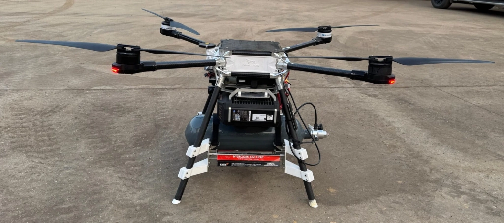How One Company Cracked The Code To A Hydrogen-Powered Drone How One Company Cracked The Code To A Hydrogen-Powered Drone | ADrones | 1