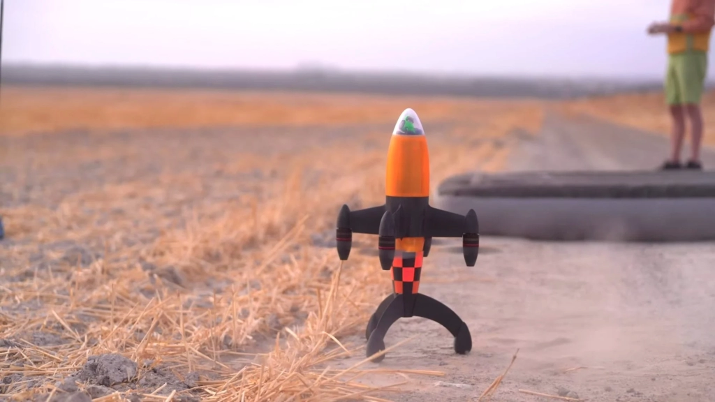 Luke Maximo Bell's Peregreen V4 Goes 408 Mph, New Guinness "Fastest Drone" Record Holder Luke Maximo Bell’s Peregreen V4 Goes 408 Mph, New Guinness "Fastest Drone" Record Holder | ADrones | 4