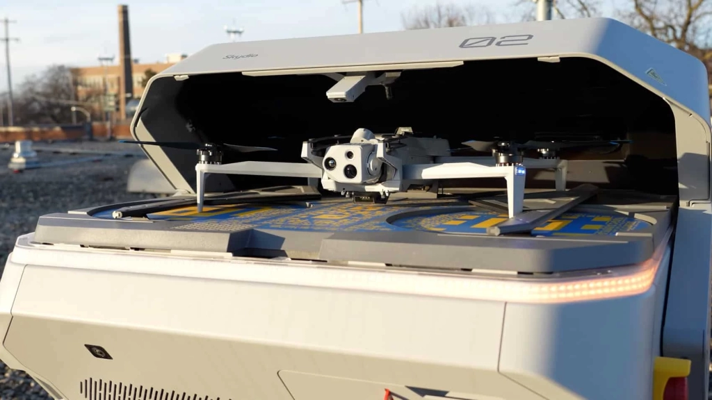 Milwaukee Police Launch Drone First Responders Milwaukee Police Launch Drone First Responders | ADrones | 2