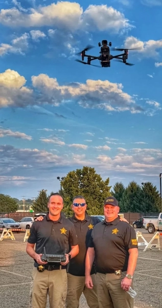 Ohio Deputies Used A DJI Drone To Track Fugitive In The Woods Ohio Deputies Used A DJI Drone To Track Fugitive In The Woods | ADrones | 5