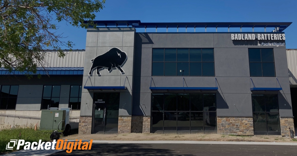 Packet Digital Wins Up to $50M APFIT Award to Boost U.S. Battery Production for Defense Drones | ADrones | 1