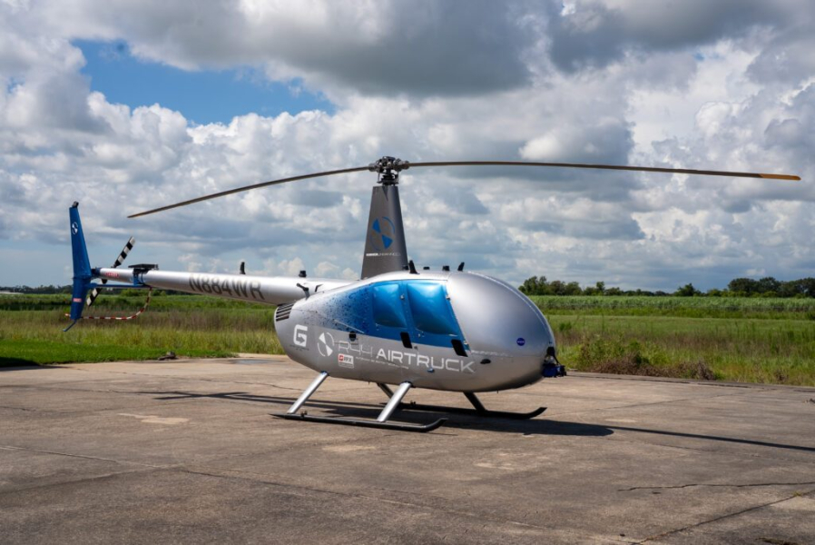 Robinson's “Era of Both” Expands from Tactical Drones to Heavy-Lift UAS Robinson’s “Era of Both” Expands from Tactical Drones to Heavy-Lift UAS | ADrones | 1