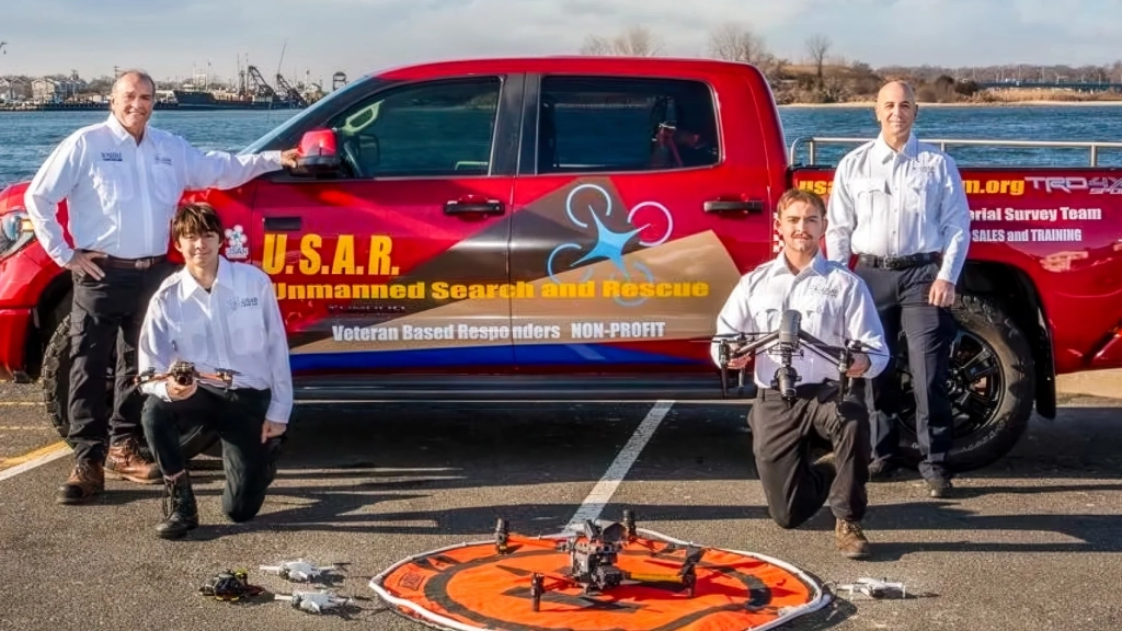 Runaway Retriever Vs The Turnpike, Drones Win Runaway Retriever Vs The Turnpike, Drones Win | ADrones | 6