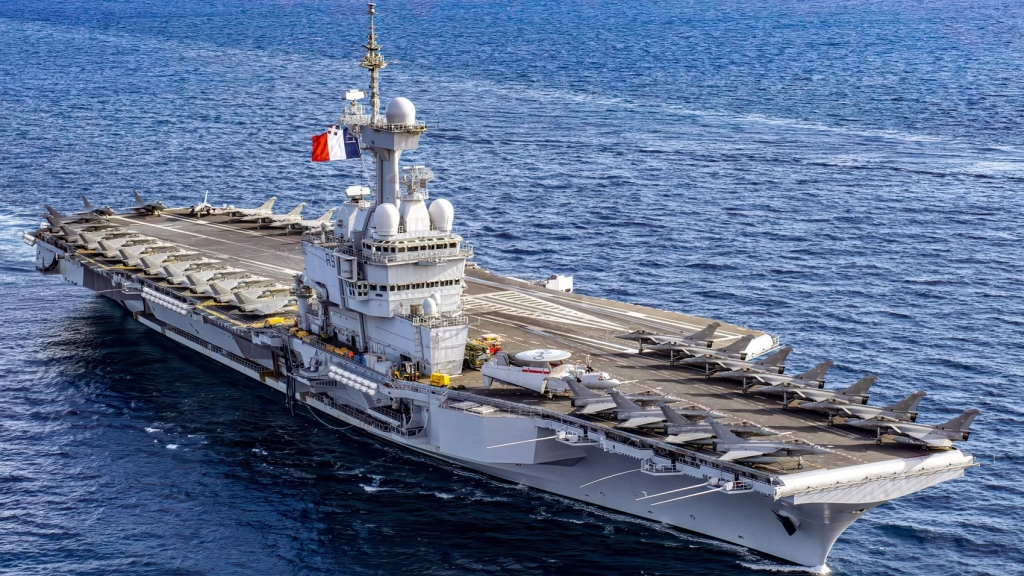 Russian Drone Approaches French Carrier In Sweden Russian Drone Approaches French Carrier In Sweden | ADrones | 4