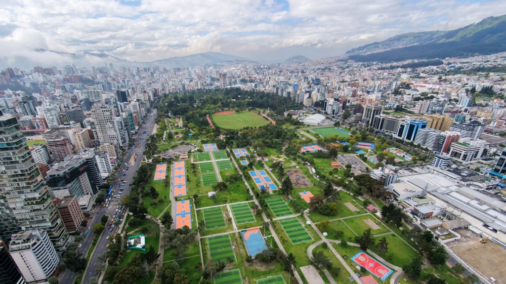 The Neo 2: DJI's Best Starter Drone Just Gets Better The Neo 2: DJI’s Best Starter Drone Just Gets Better | ADrones | 1