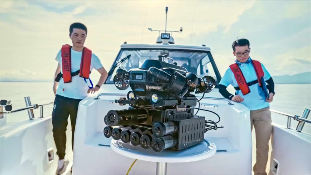 Underwater Drones Reveal The Hidden Start Of Algal Blooms Underwater Drones Reveal The Hidden Start Of Algal Blooms | ADrones | 1