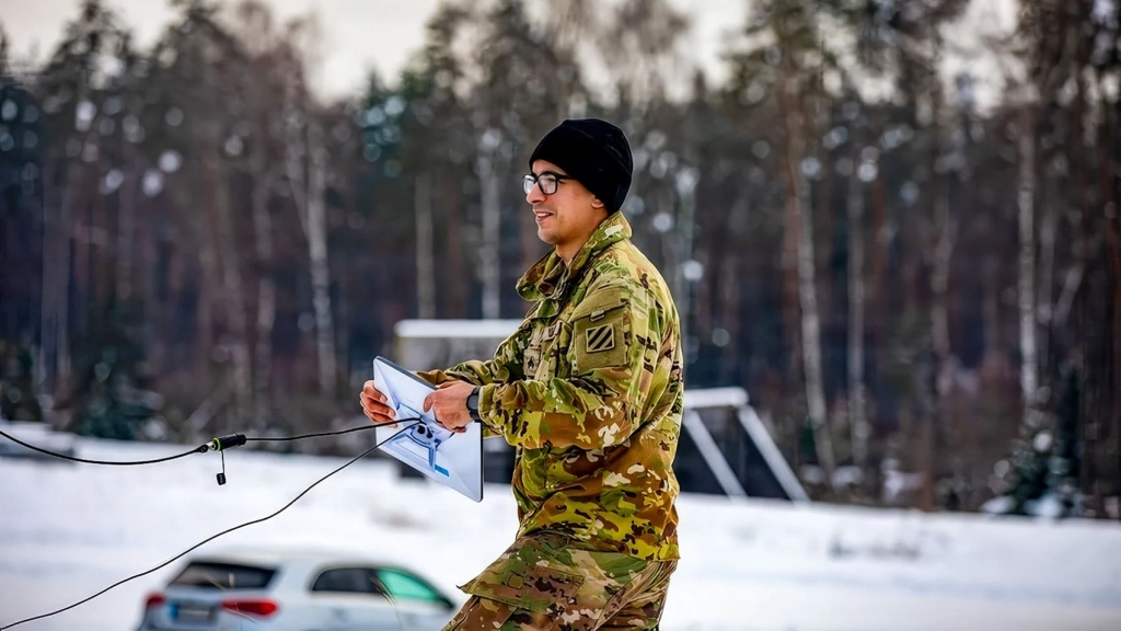 US Army Unleashes Bumblebee V2 Drone Hunter US Army Unleashes Bumblebee V2 Drone Hunter | ADrones | 3